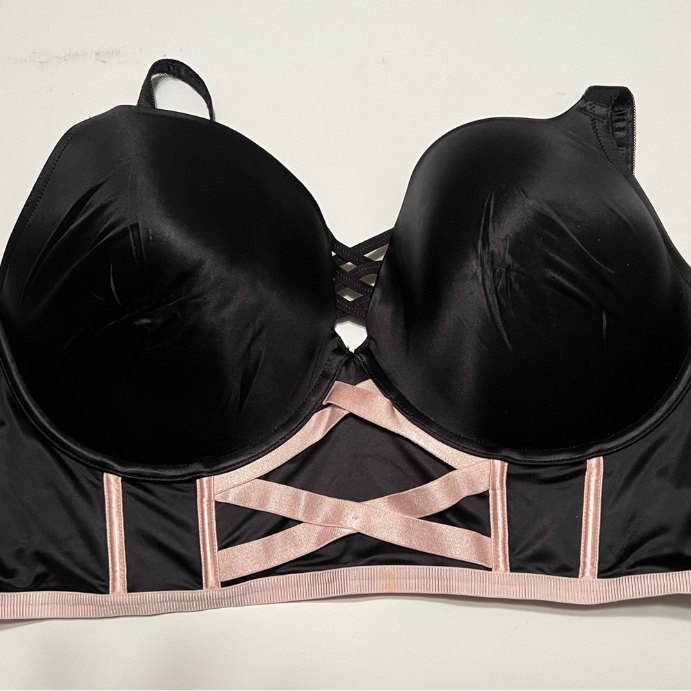 Torrid Black and Pink XO BOOST PLUNGE Bra